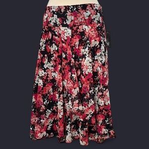 East 5th Floral A-Line Skirt - Black and Pink